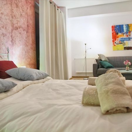Luxury Downtown Apartment Cluj-Napoca Exterior photo
